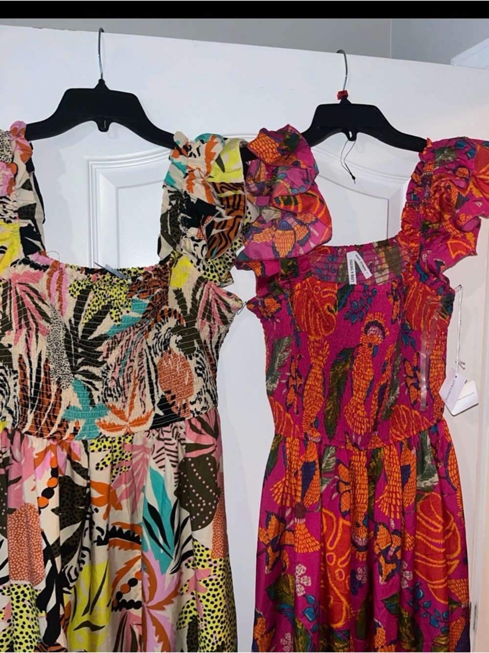 Live 4 Truth Dresses! NWT! Colorful Tropical Print Smocked Sundress! - Picture 4 of 5